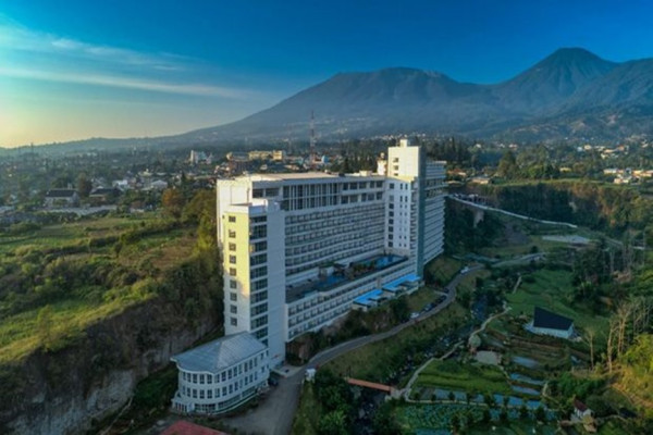 7 Hotel Bintang 5 di Puncak, Cocok untuk Menginap saat Libur Akhir Tahun