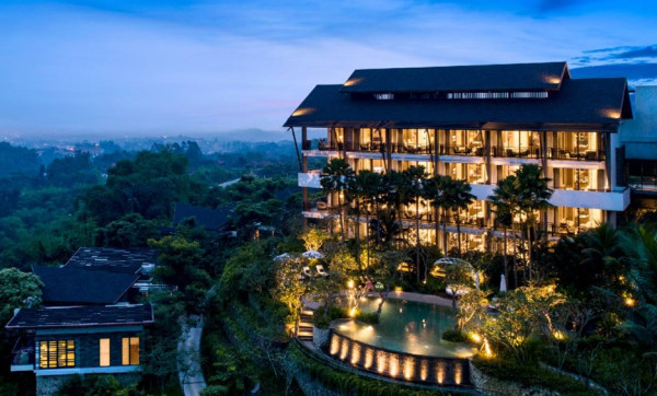 7 Hotel Bintang 5 di Puncak, Cocok untuk Menginap saat Libur Akhir Tahun