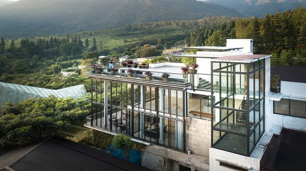 7 Hotel Bintang 5 di Puncak, Cocok untuk Menginap saat Libur Akhir Tahun
