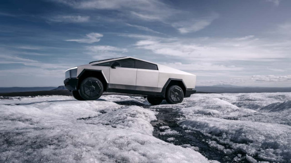 Tesla Cybertruck Resmi Dikirim ke Konsumen, Ini Fakta Menarik yang Baru Terungkap