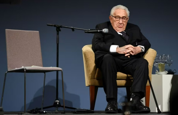 3 Alasan Mengapa Henry Kissinger Sangat Dibenci di Negara Muslim