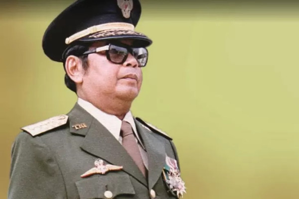 Daftar KSAD Kelahiran Yogyakarta, Nomor 1 Jenderal Bintang 5