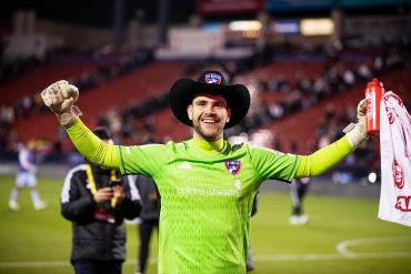 3 Alasan Maarten Paes Bisa Jadi Kiper Naturalisasi Timnas Indonesia