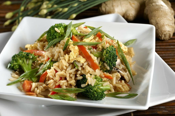 5 Makanan yang Bisa Dibuat dari Nasi Sisa, Ada Sup hingga Puding