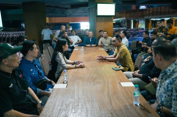 Persiapan Perayaan Natal Nasional 2023, Wamenparekraf Tinjau Gereja Graha Bethany Nginden Surabaya