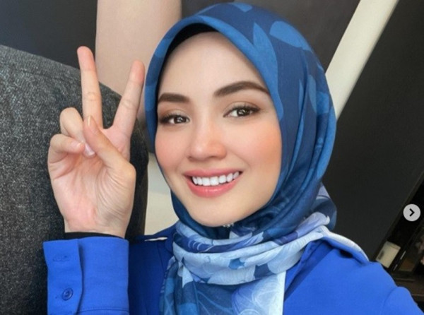 7 Artis Malaysia yang Terkenal di Indonesia, Ada Idola Kamu?