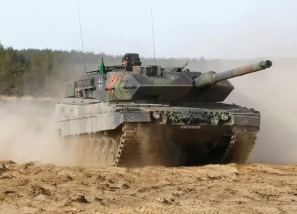 Perbandingan Kekuatan Tank Harimau vs Leopard 2, Mana Lebih Hebat?