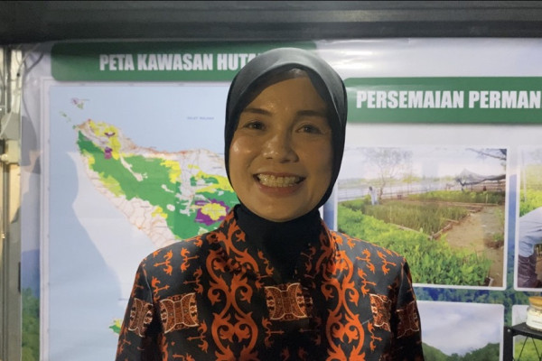 Ini Alasannya Siti Atikoh Istri Ganjar Pranowo Sering Senyum