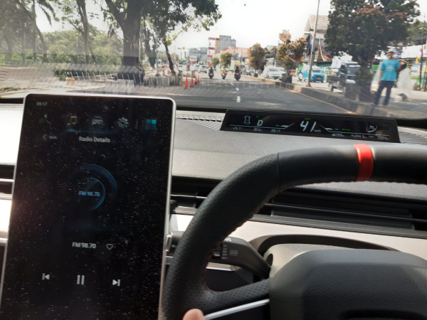 Menjajal Mobil Listrik Neta V untuk Aktivitas Keseharian