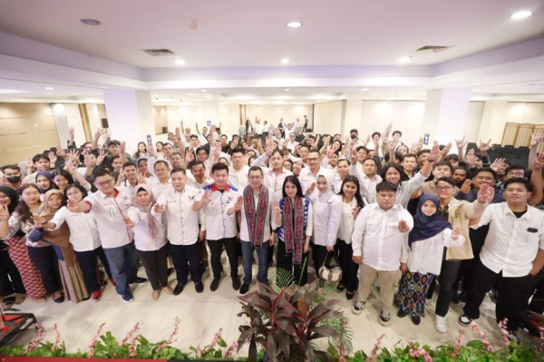 HT Tegaskan Ganjar-Mahfud Pilihan Tepat bagi Generasi Milenial