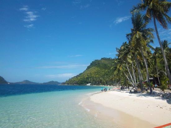 10 Tempat Wisata Indonesia yang Pernah Dikunjungi Artis Korea, Jin BTS Sambangi Pulau Mahoro