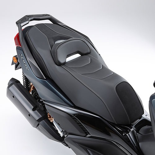 Harga, Spesifikasi, dan Perbedaan Yamaha Xmax 250 TechMax