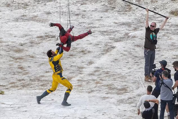 10 Fakta yang Terkuak dari Bocoran Foto Lokasi Syuting Deadpool 3