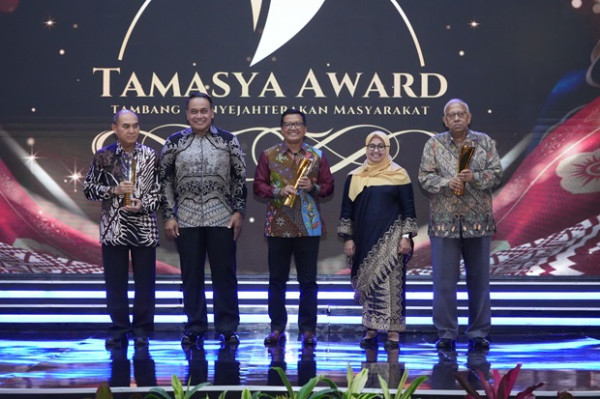 Konsisten Berdayakan Masyarakat, PTBA Raih Tamasya Award dari Kementerian ESDM