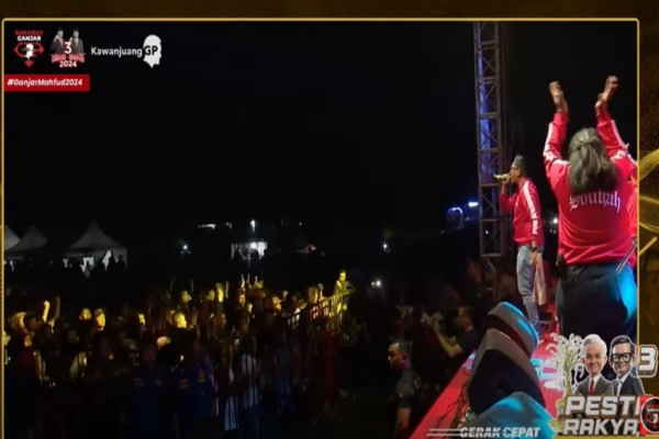 Kemeriahan Pesta Rakyat Ganjar-Mahfud di Karawang, Ada Souljah hingga Dewi Perssik