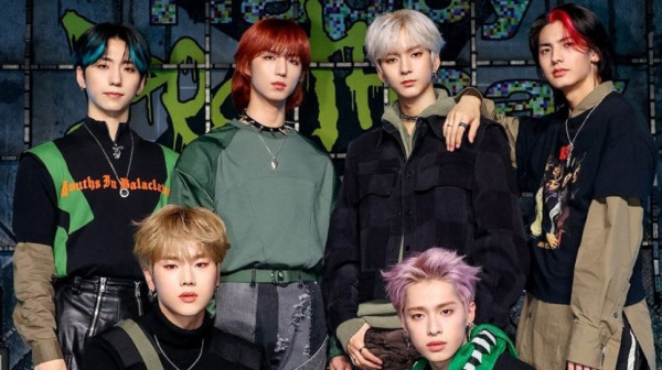 9 Nama Fandom K-Pop Paling Aneh, Kamu Setuju?