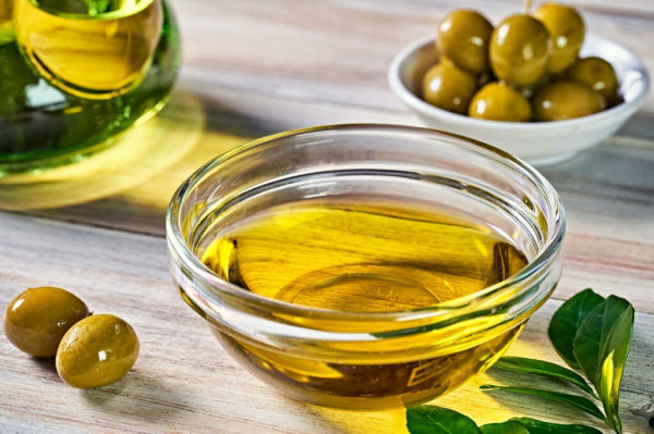 7 Makanan Penurun Darah Tinggi untuk Penderita Hipertensi yang Terbukti Khasiatnya