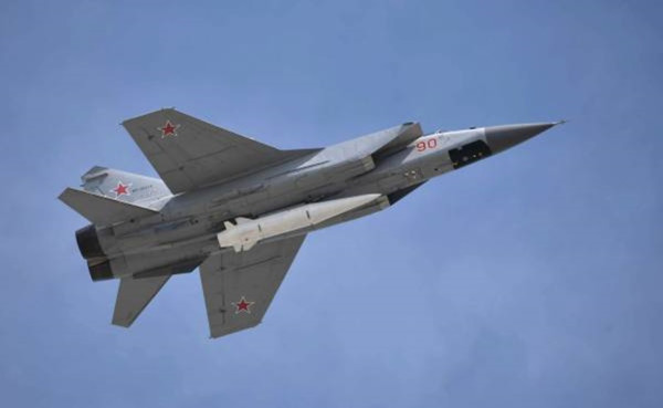 Perbandingan Sistem Rudal THAAD AS vs Kh-47M2 Rusia, Mana Lebih Canggih?