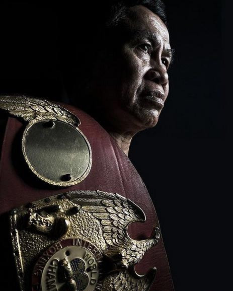 Prestasi dan Gelar Juara Ellyas Pical, Legenda Tinju Indonesia yang Menggemparkan