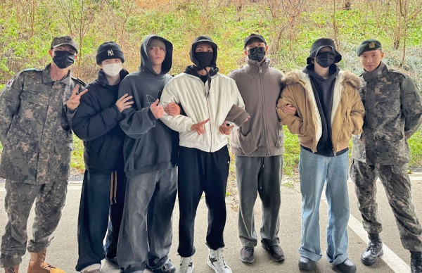 Jimin dan Jungkook BTS Menjalani Wajib Militer Hari Ini