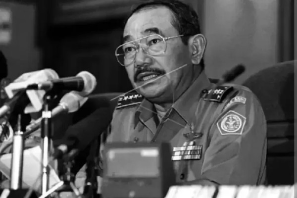 Daftar Nama Panglima TNI dari Masa ke Masa, Terbaru Ada Jenderal Agus Subiyanto