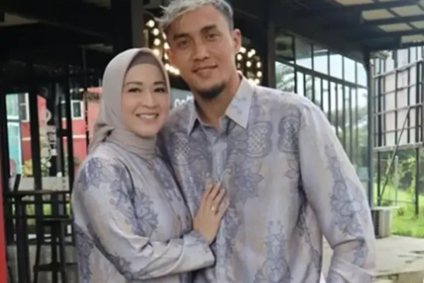 8 Artis yang Menikah dengan Pesepak Bola Indonesia, Nomor 3 Paling Langgeng