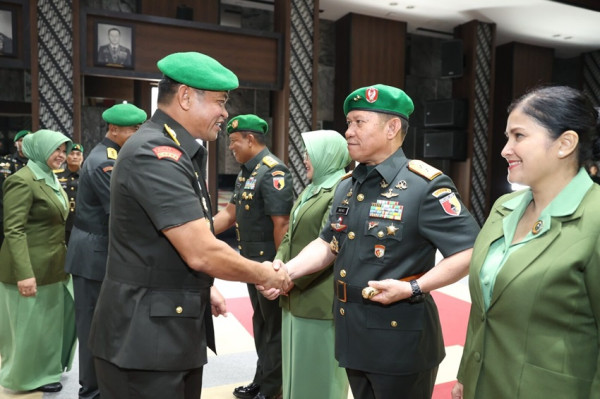 Maruli Pimpin Sertijab 6 Jabatan Strategis, Mantan Perisai Hidup Jokowi Jadi Pangdam Brawijaya