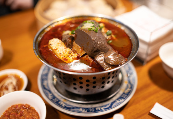 10 Makanan di Dunia yang Terbuat dari Darah, Berani Coba?