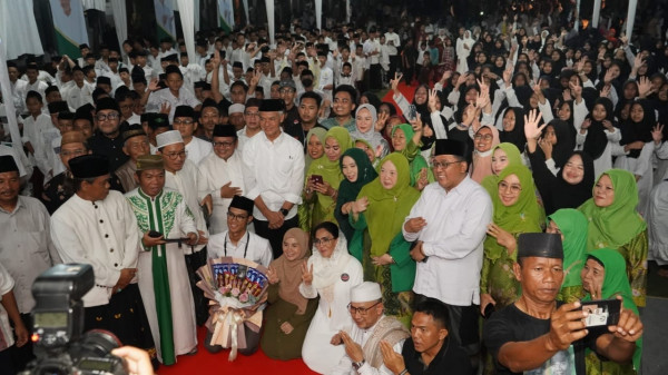 Ganjar Teken Piagam Perjuangan Nurul Huda, Simak Isinya