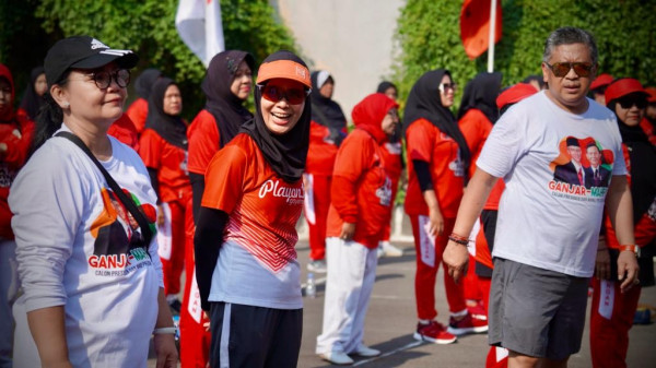 Siti Atikoh Menginspirasi Masyarakat untuk Hidup Sehat dengan Rajin Olahraga