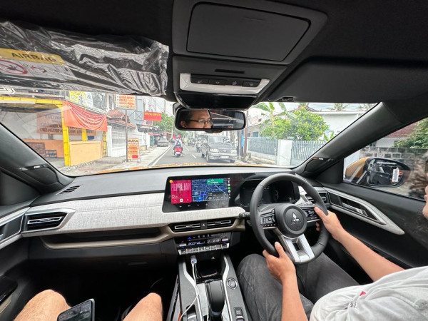 Review Mitsubishi XForce: Kenyamanan, Performa, Fitur, dan Teknologi