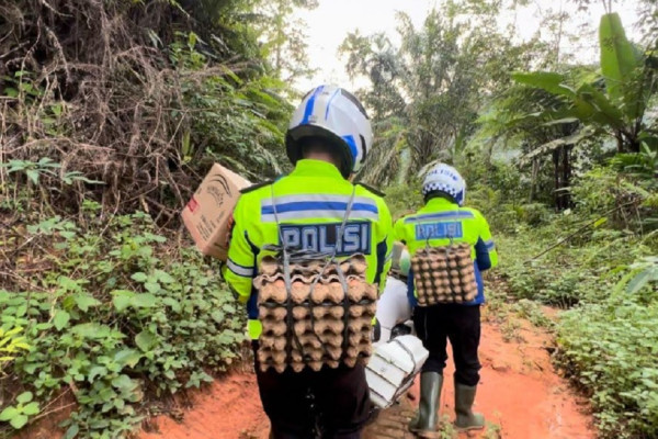 Polisi Melewati Sarang Harimau demi Pemilu Damai di Negeri Suluk