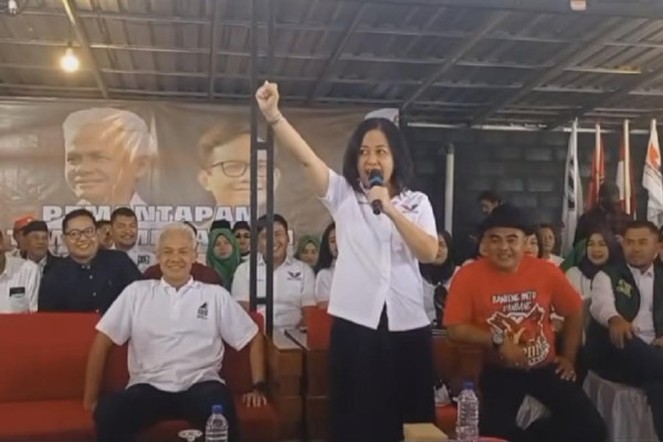 Dampingi Ganjar Kampanye di Wonosobo, Ini Pesan Susaningtyas Kertopati ke Relawan