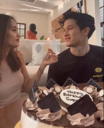 Cinta Laura Bersikap Manja saat Rayakan Ulang Tahun Arya Vasco, Netizen: Sweet Banget