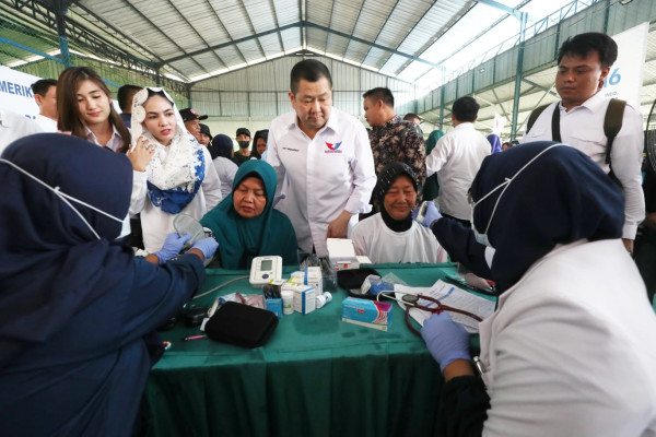 Perindo Gelar Bazar Sembako Murah di Jayanti Tangerang