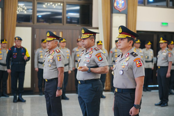 Selamat! 45 Pati Polri Naik Pangkat
