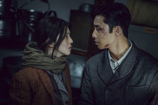 5 Alasan Nonton Gyeongseong Creature, Drakor Park Seo-Joon dan Han So-Hee