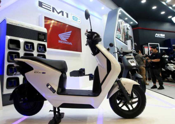 Komparasi Alva Cervo dan Honda EM1 e:, Motor Listrik Subsidi Harga Rp30 Jutaan