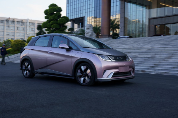 Masuk Indonesia dengan Kekuatan Penuh, BYD Bakal Bawa Ekosistem Kendaraan Listrik