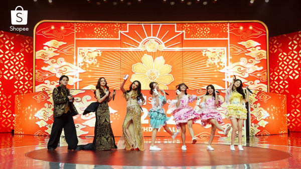 Ini 7 Enaknya Berbelanja melalui Live Shopping