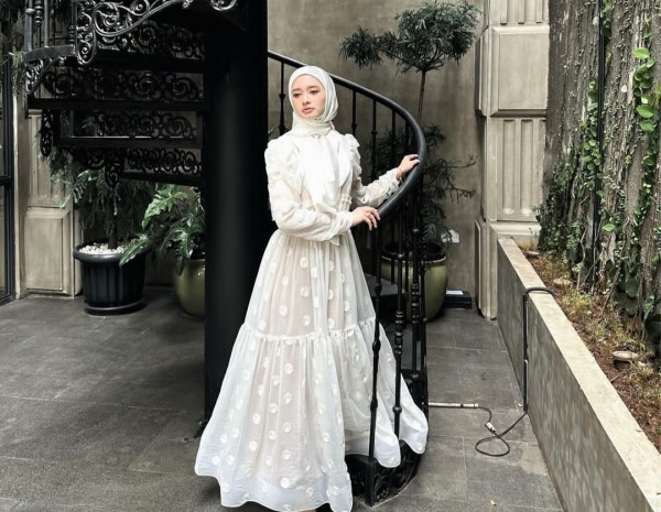 Inara Rusli Harap Tak Lagi Berurusan dengan Hukum di 2024