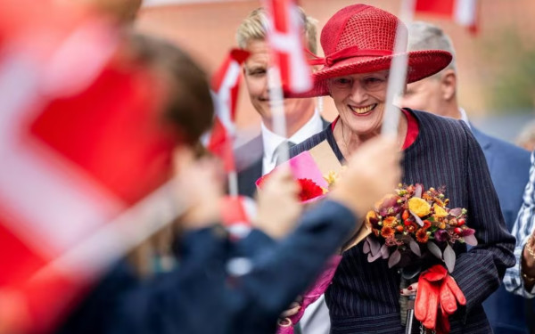 Siapa Ratu Margrethe? Penguasa Denmark yang Hidup Tanpa Ponsel dan Internet