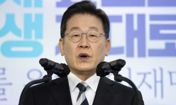 Siapa Lee Jae-myung? Pemimpin Oposisi Korea Selatan yang Ditikam saat Konferensi Pers