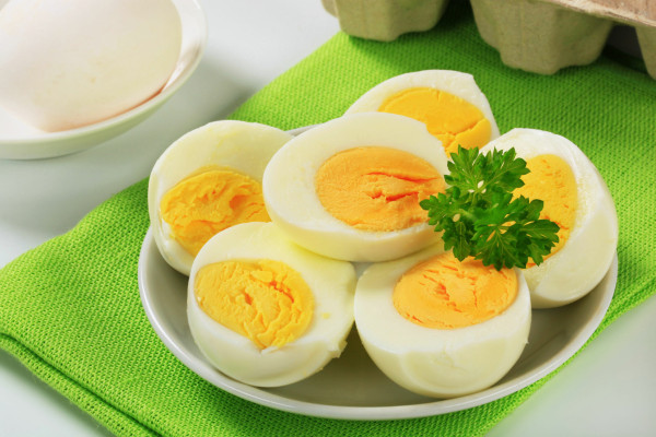 7 Makanan yang Tidak Boleh Dipanaskan di Microwave
