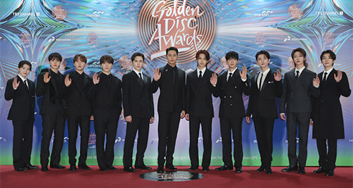 5 Potret Idol K-Pop Pria yang Tampil Menawan di Golden Disc Awards 2024