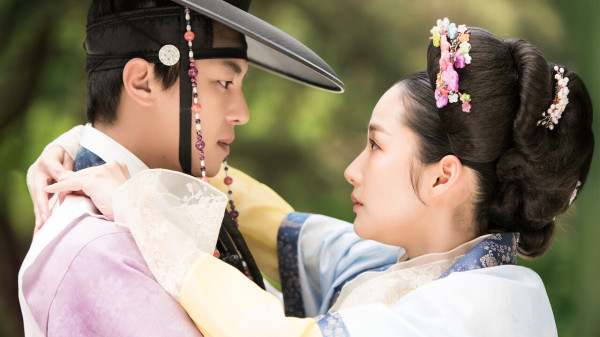 5 Aktor Drakor dengan Chemistry Terbaik Bersama Park Min-Young