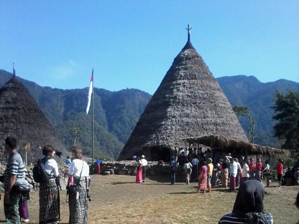 Mengenal Wae Rebo, Desa Adat Terpencil di Labuan Bajo NTT yang Jadi Destinasi Favorit