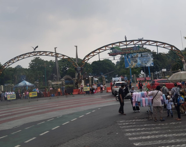 Cara ke Ragunan Naik Transjakarta, Panduan Mudah untuk Kamu yang Ingin Berlibur