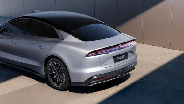 BYD Yangwang U7, Mobil Listrik Mewah China yang Bidik Mercedes-Benz dan BMW