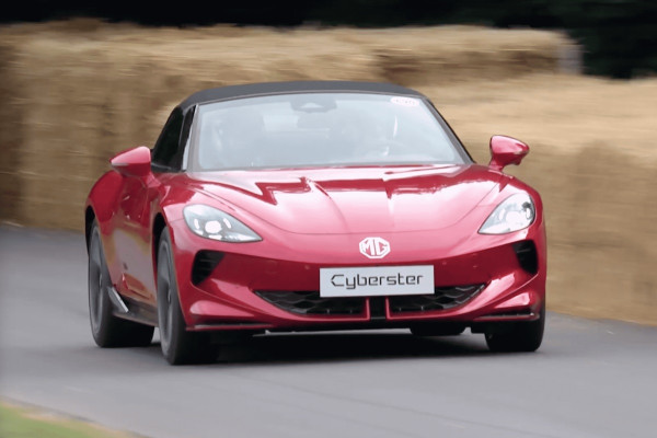 MG Cyberster, Roadster Listrik Bertenaga Buas Siap Meluncur di Indonesia 2024